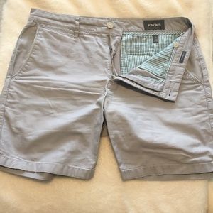 Bonobos Stretch Washed Chinos 32W 7” Inseam Gray